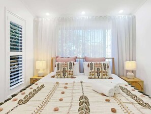 4 Schlafzimmer, Bügeleisen/Bügelbrett, WLAN, Bettwäsche