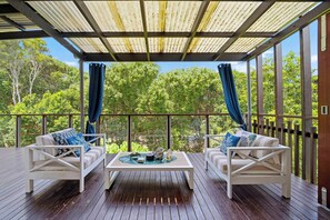 Property grounds - Family Beach House at Twin Waters Resort (Twin Waters)