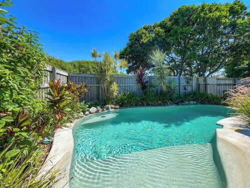 Bokarina Beach House - Family & Pet Friendly