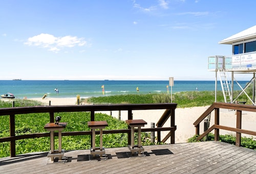 Bokarina Beach House - Family & Pet Friendly