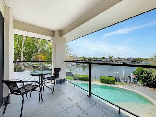 Spacious Family & Pet-friendly Home on the Water