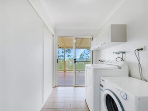 Interior - Hinterland Tranquil Escape with Beautiful Views (Ninderry)