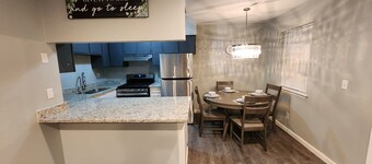 Modern Townhouse in El Paso East