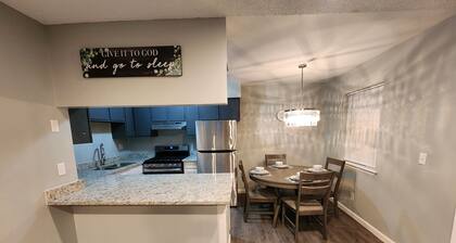 Modern Townhouse in El Paso East