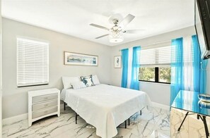 4 Schlafzimmer, Bügeleisen/Bügelbrett, WLAN, Bettwäsche