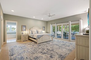 5 habitaciones, escritorio, tabla de planchar con plancha y wifi gratis 