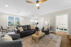 TV connectée, cheminée