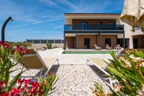 Property grounds - Villa Quinta (Istria - Labin) (Labin)