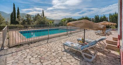 Casa rural 'Ana - Cortijo Puerta' con piscina privada, Wi-Fi y aire acondicionado