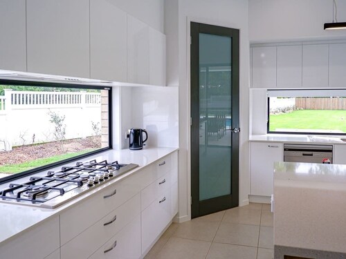 Hinterland Haven - Heated Pool & Lush Surrounds