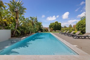 Pool - Milreu Guesthouse - Room 'Sal' (Estói)