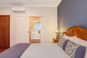 1 bedroom, free WiFi, bed sheets - Milreu Guesthouse - Room 'Alecrim' (Estói)