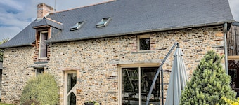 Holiday Home 'Maison' with Private Terrace and Wi-Fi