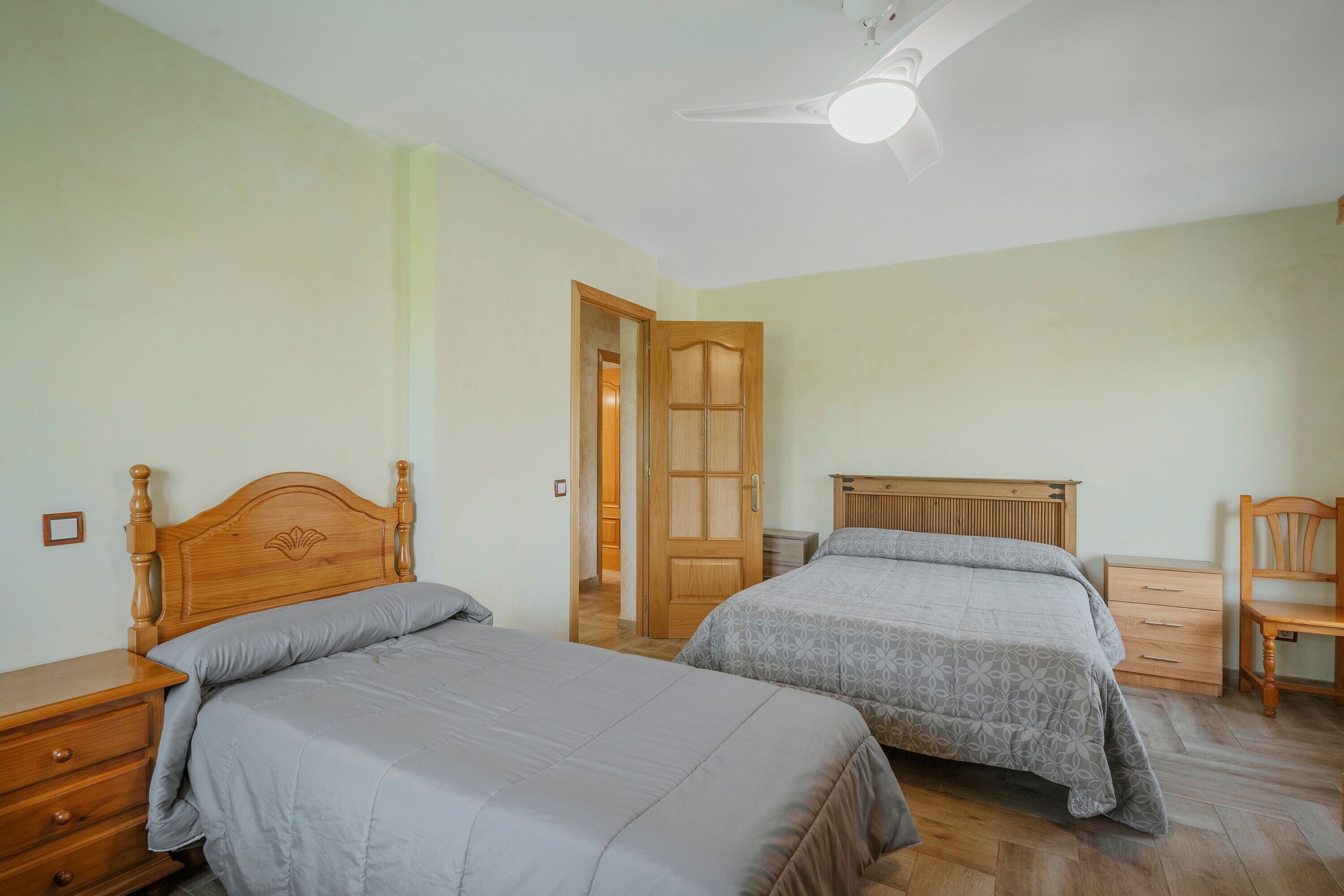 8 slaapkamers, gratis wifi, beddengoed