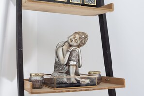 Interior detail - Apartment 'Koh Samui' with Mountain View, Wi-Fi and Air Conditioning (Peypin)