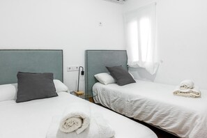 2 bedrooms, free WiFi, bed sheets