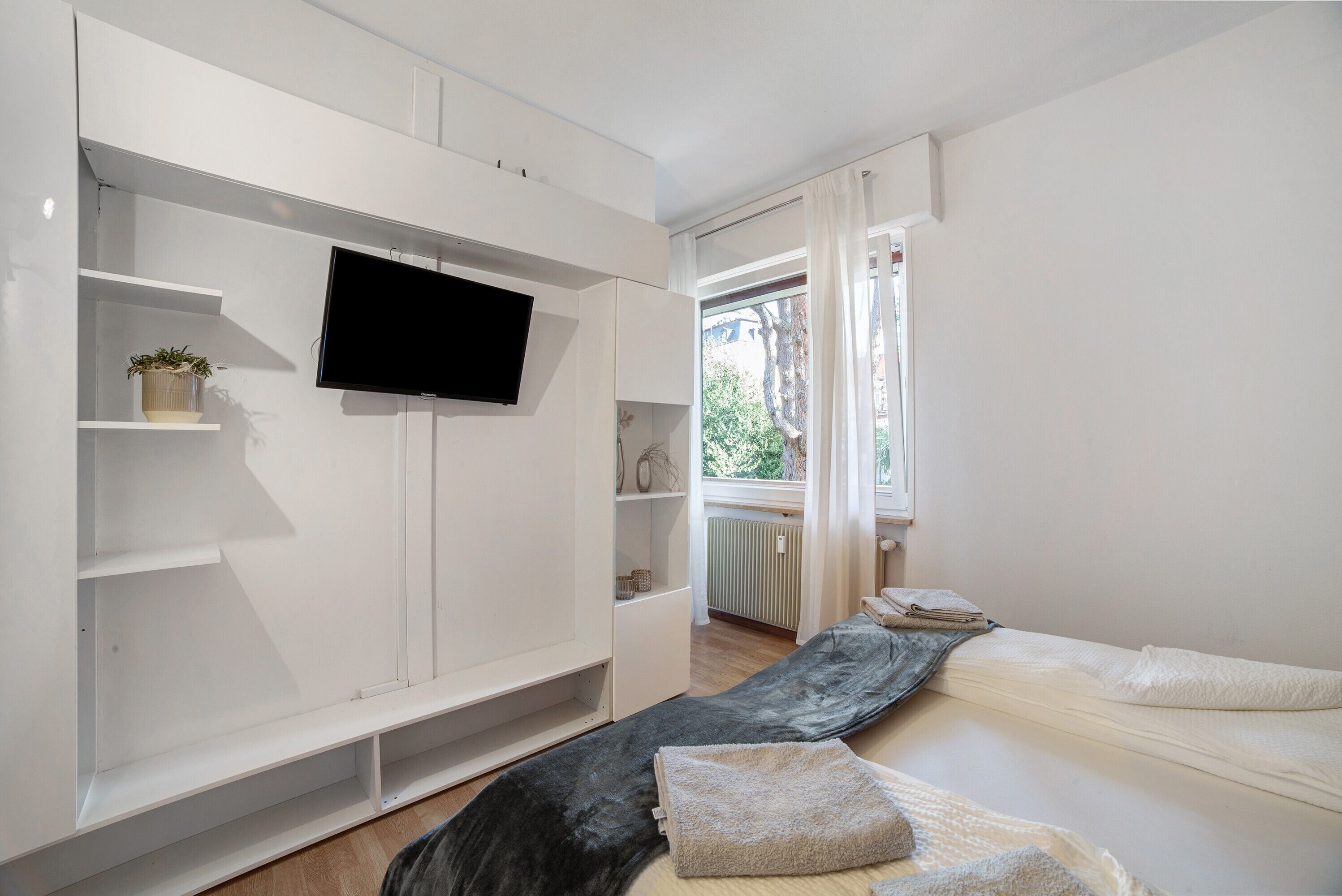 1 bedroom, free WiFi, bed sheets