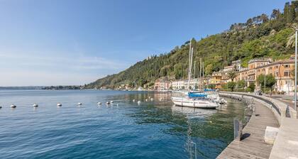 Apartment 'Casabb Appartamento Vista Montagna' with Mountain View and Wi-Fi