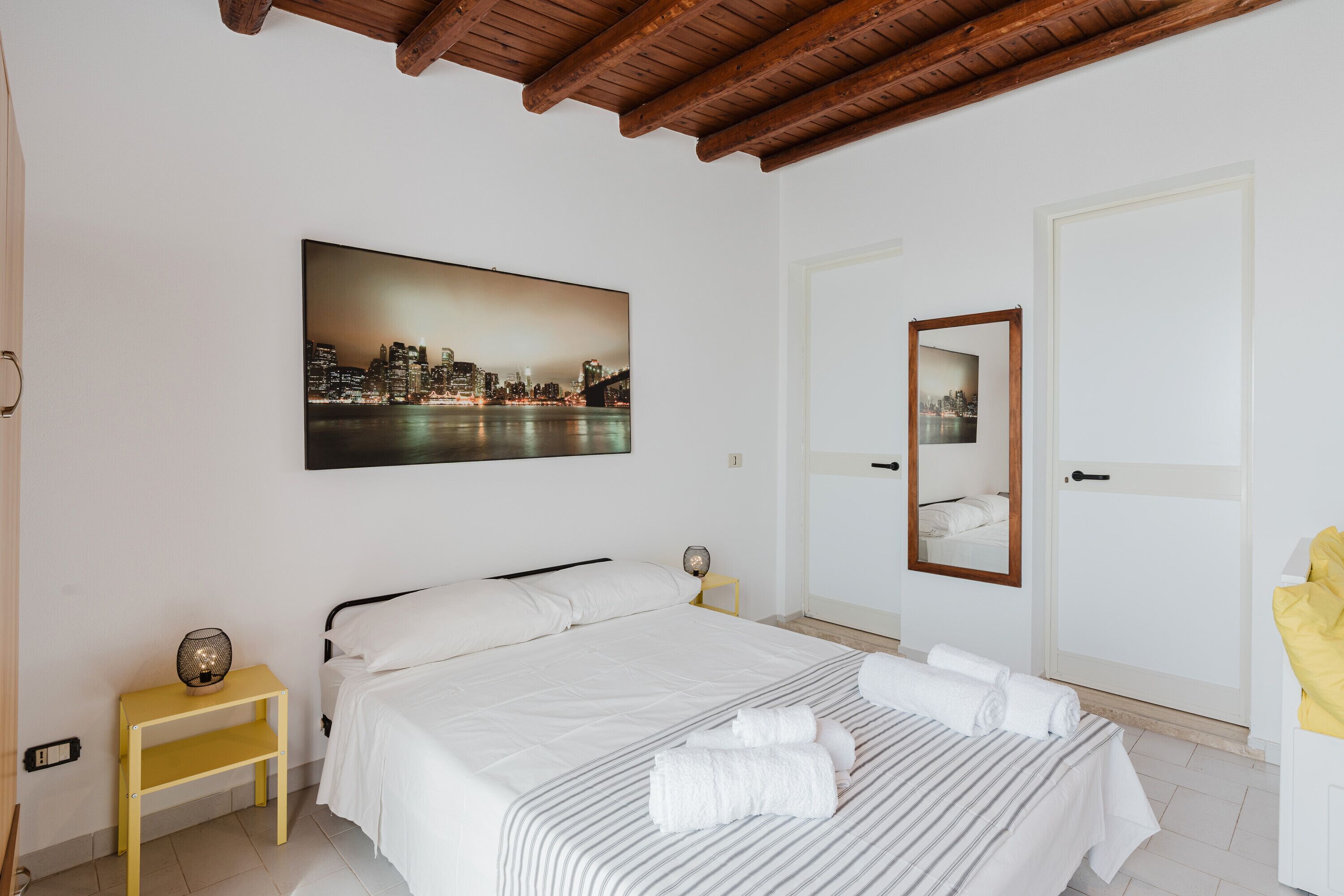 Bügeleisen/Bügelbrett, kostenloses WLAN, Bettwäsche