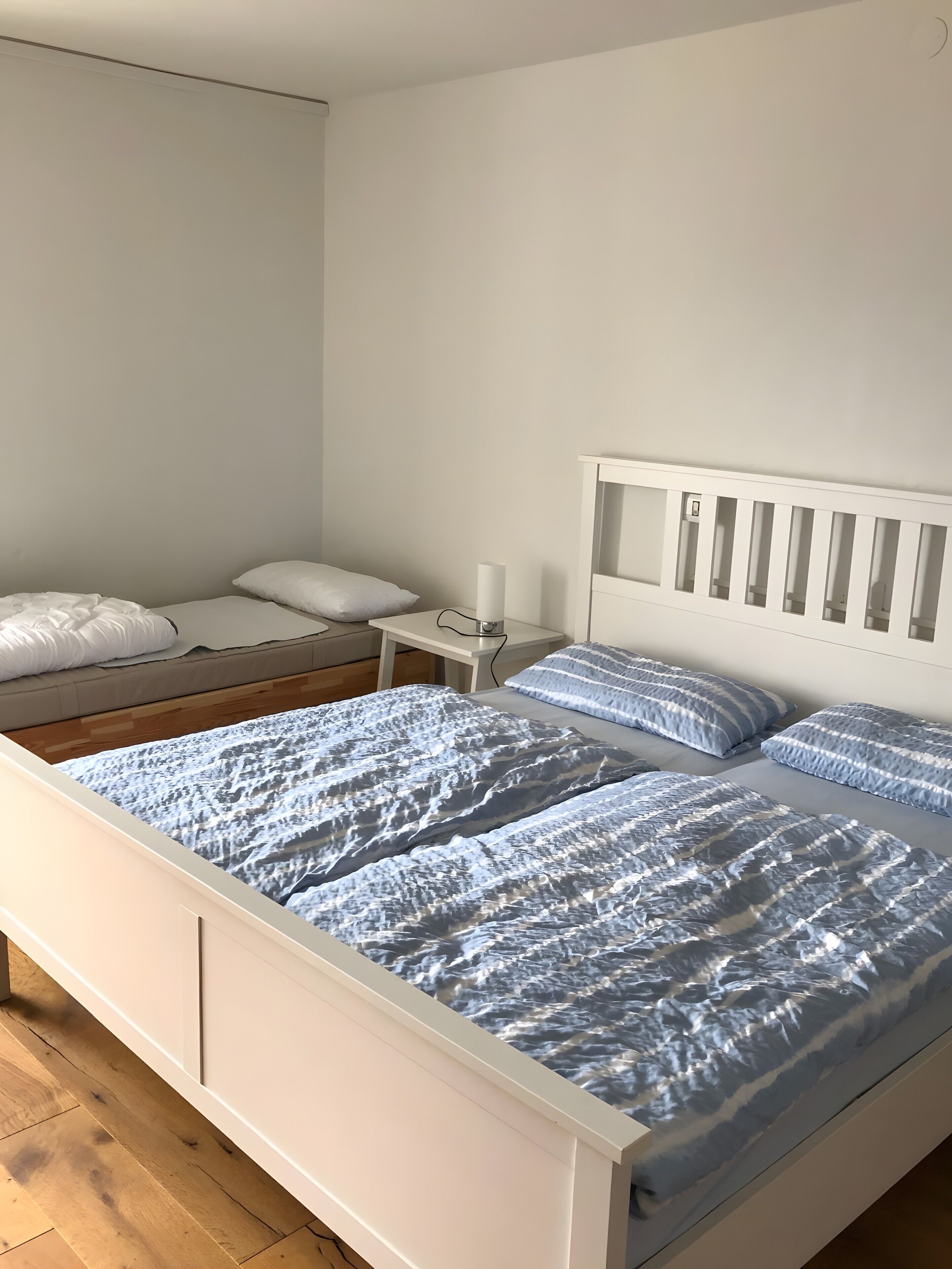 1 camera, Wi-Fi gratuito, lenzuola