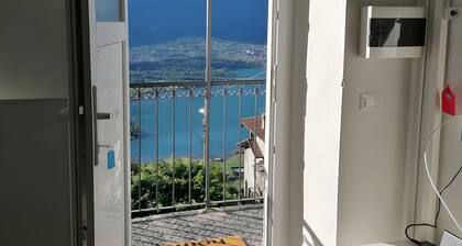 Apartment '1' with Lake View, Shared Pool and Wi-Fi