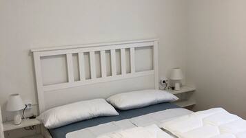 3 bedrooms, free WiFi, bed sheets