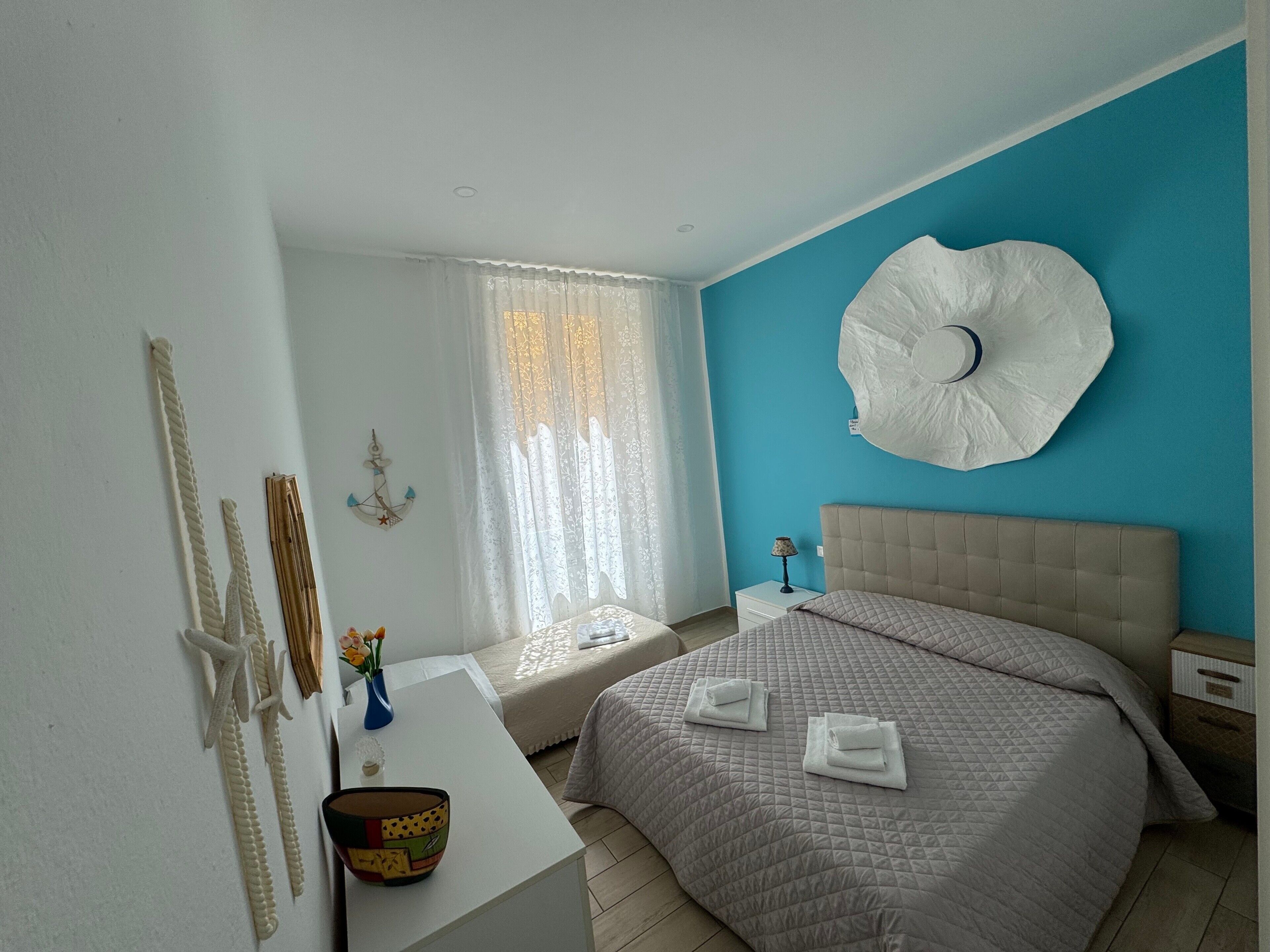 2 camere, ferro/asse da stiro, Wi-Fi gratuito, lenzuola