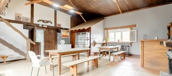 Chalet 'Alarpe Aterpetxea' with Mountain Views, Shared Terrace and Garden