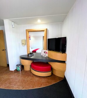 Kamar Standar | Tempat tidur lipat/tambahan, Wi-Fi gratis, dan seprai linen