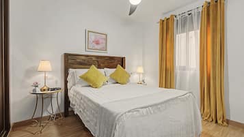 1 dormitorio, tabla de planchar con plancha, wifi gratis y ropa de cama