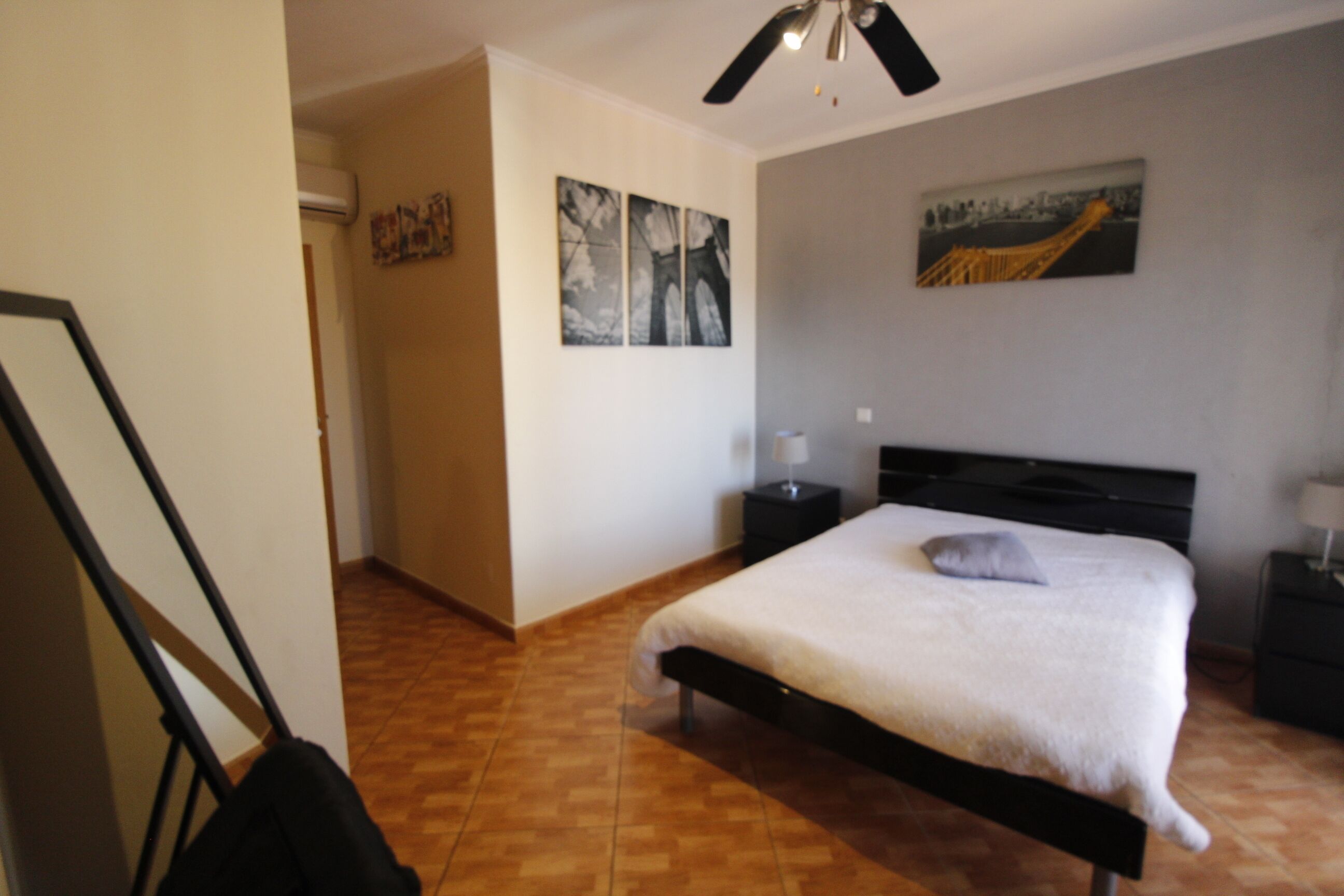 5 soveværelser, gratis Wi-Fi, sengetøj