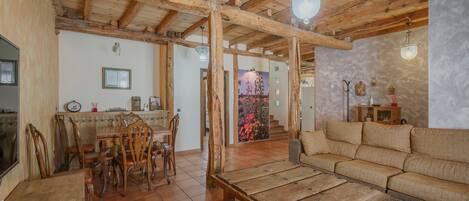 Téléviseur, foyer, lecteur de DVD