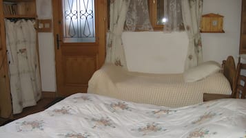 1 chambre, Wi-Fi gratuit, draps fournis