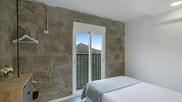 7 sovrum, strykjÀrn/strykbrÀda, gratis wi-fi och sÀngklÀder