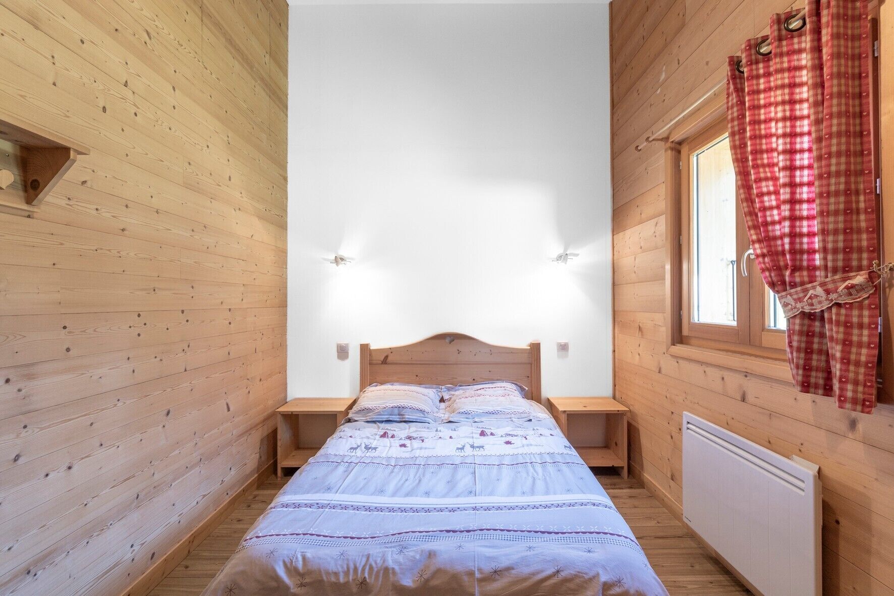 3 Schlafzimmer, Bügeleisen/Bügelbrett, Bettwäsche
