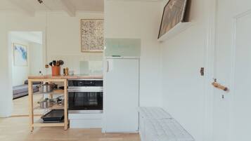 House | Private kitchen | Toaster, freezer