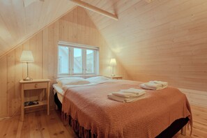 獨棟房屋 | 4 間臥室、免費無線上網、床單