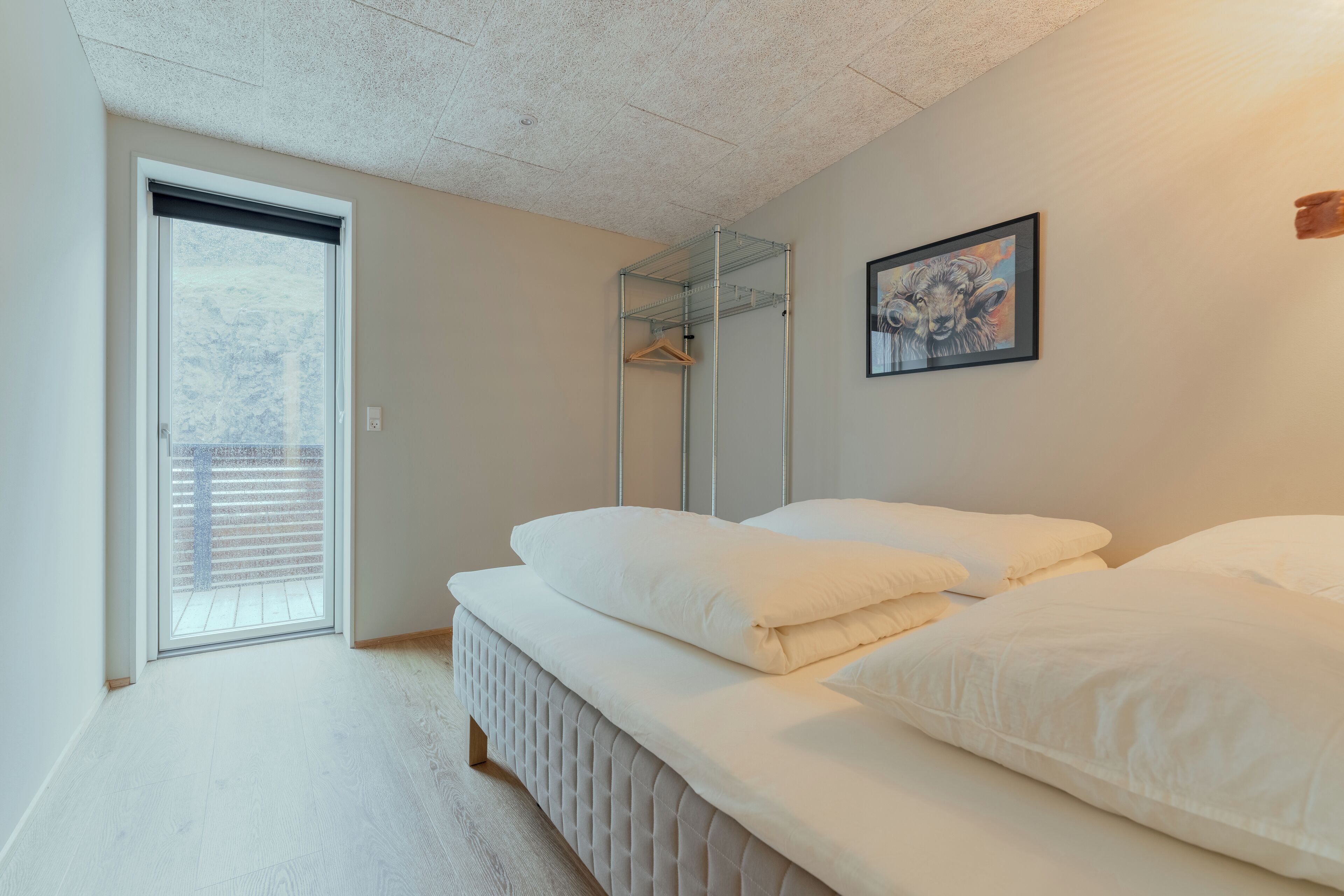 House | 2 bedrooms, blackout curtains, free WiFi