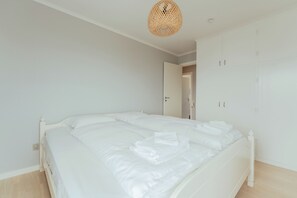 Leilighet | 3 soverom, blendingsgardiner og wi-fi (inkludert)