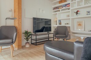 Townhome | Tv