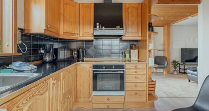 3BR House in Torshavn | Quiet Street | Parking