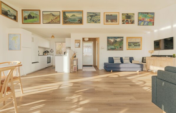 Panoramic House | Living room