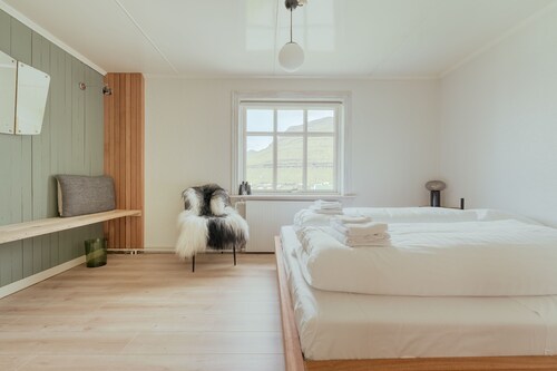 Cozy Family Home in Klaksvík