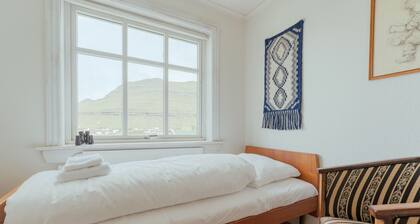 Cozy Family Home in Klaksvík