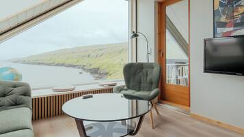 Studio | Phòng khách