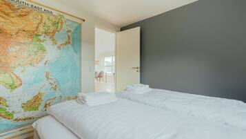 House | 1 bedroom, WiFi (free), bed sheets
