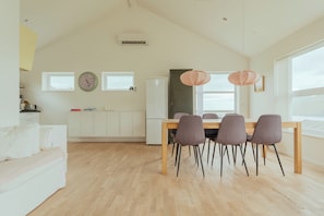 Ferienhaus | Esszimmer