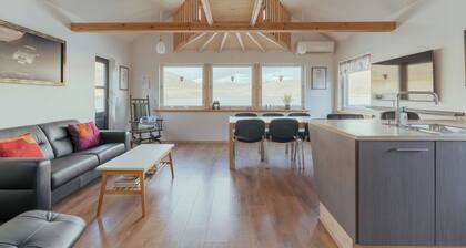 Neystastova |Waterfront Boathouse