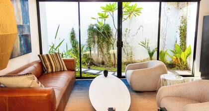 Los Padrinos Compound @El Zonte+AC+Pool+Wifi