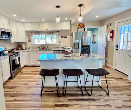 Bayberry Cottage is located in peaceful downtown Bayfield. 